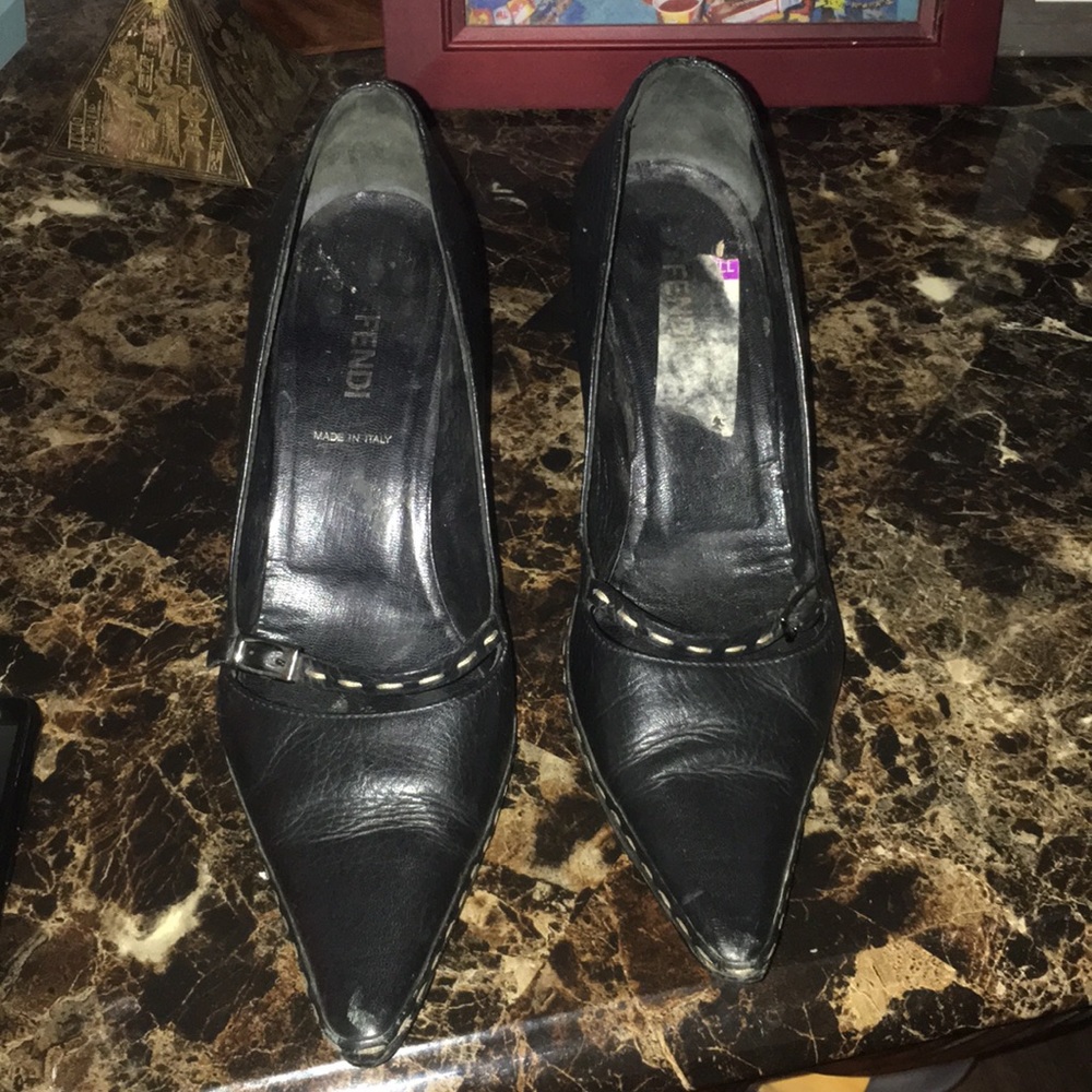 Authentic fends heel